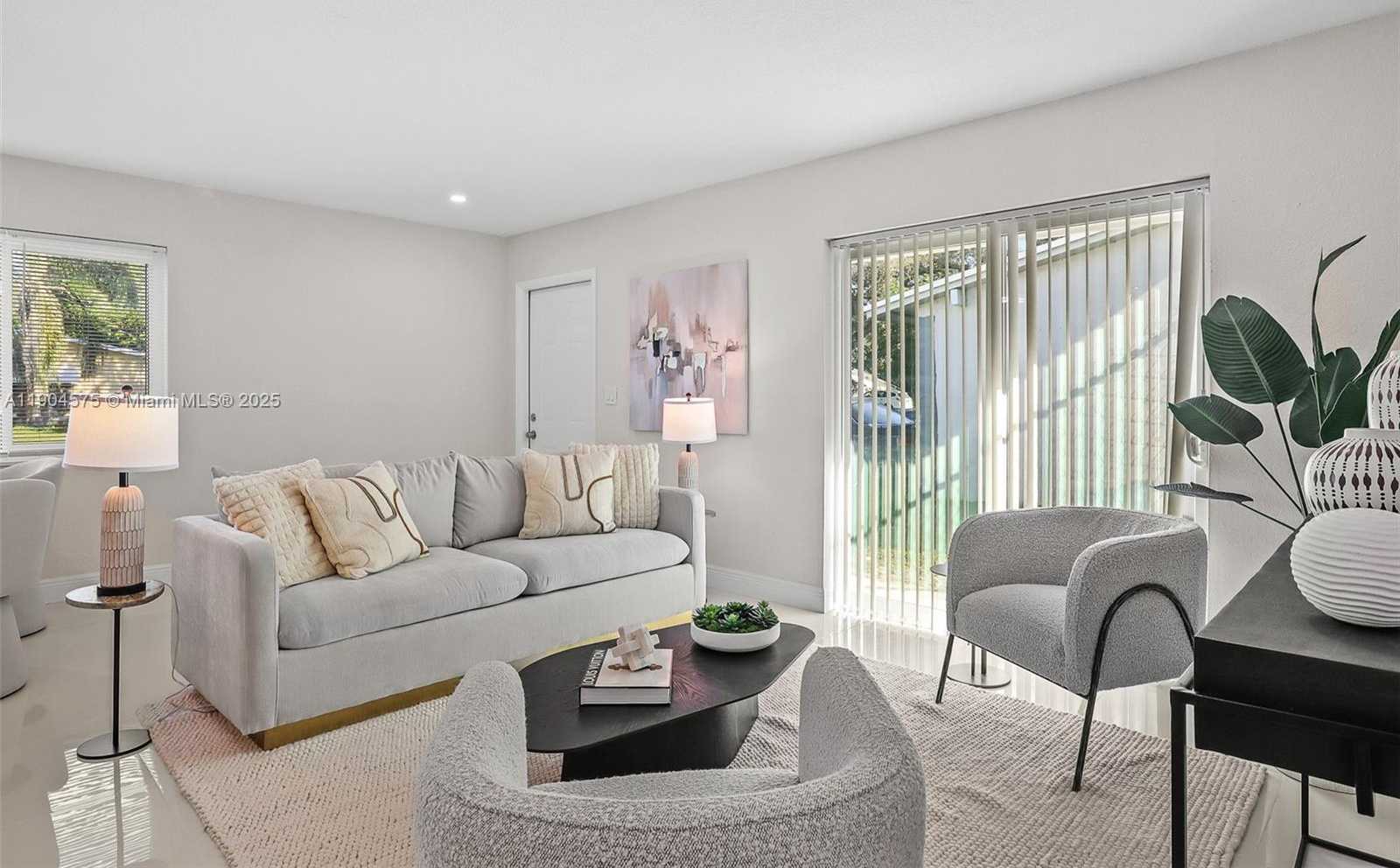 Small Image of 1430 NORTH 65TH AVE, Hollywood Number 38