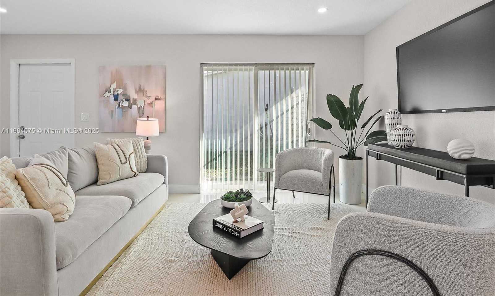 Small Image of 1430 NORTH 65TH AVE, Hollywood Number 39