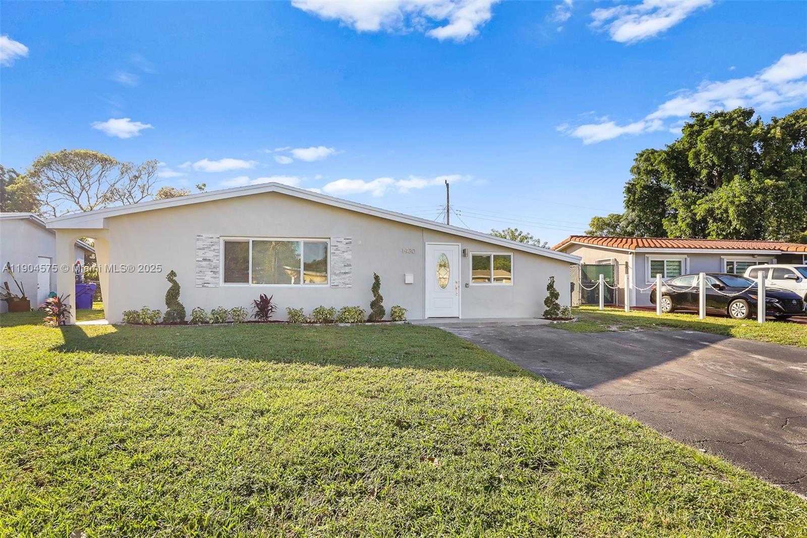 Small Image of 1430 NORTH 65TH AVE, Hollywood Number 4