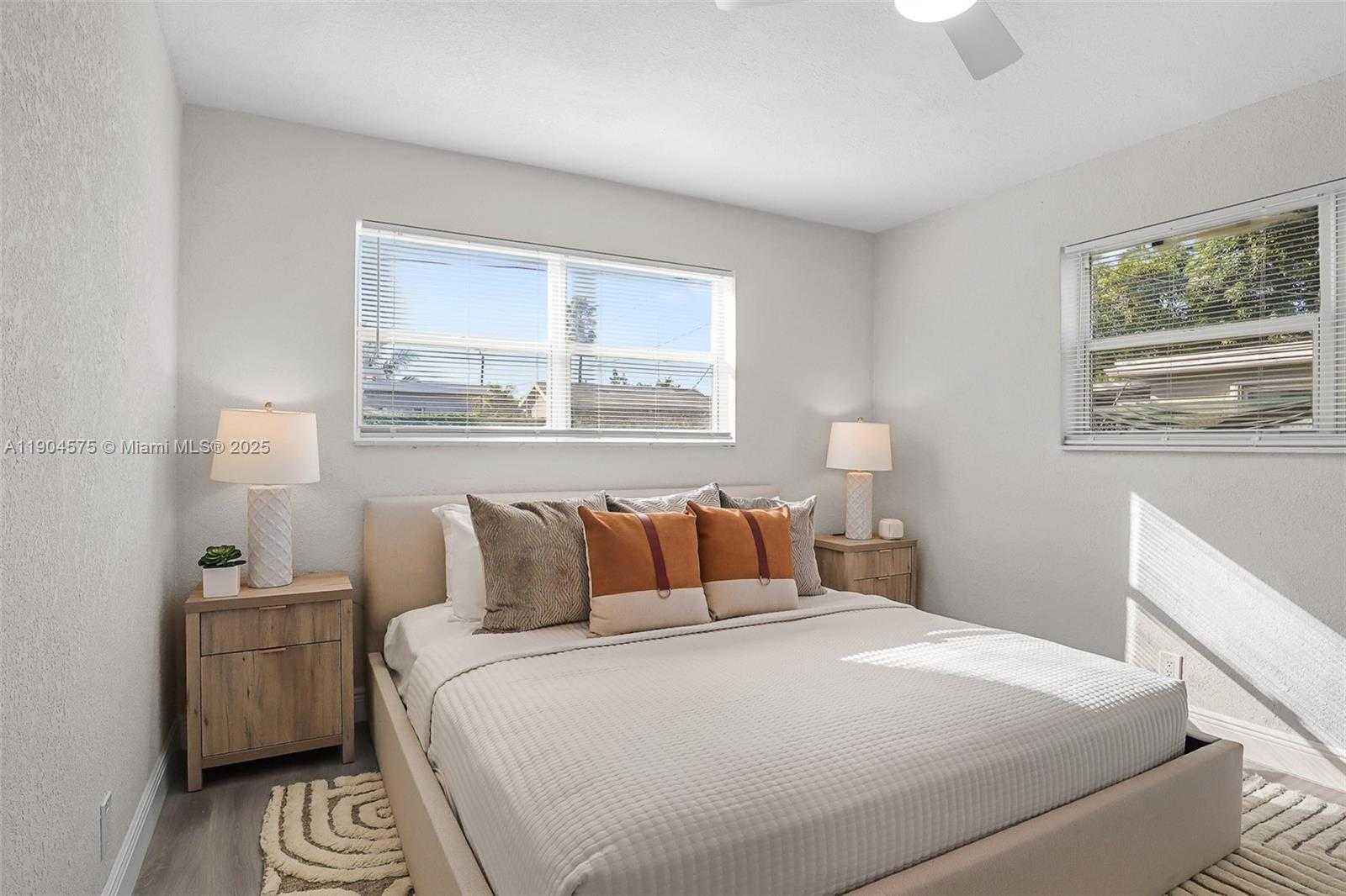 Small Image of 1430 NORTH 65TH AVE, Hollywood Number 57