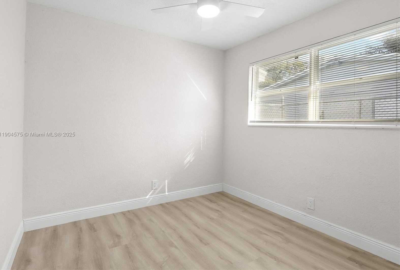 Small Image of 1430 NORTH 65TH AVE, Hollywood Number 60