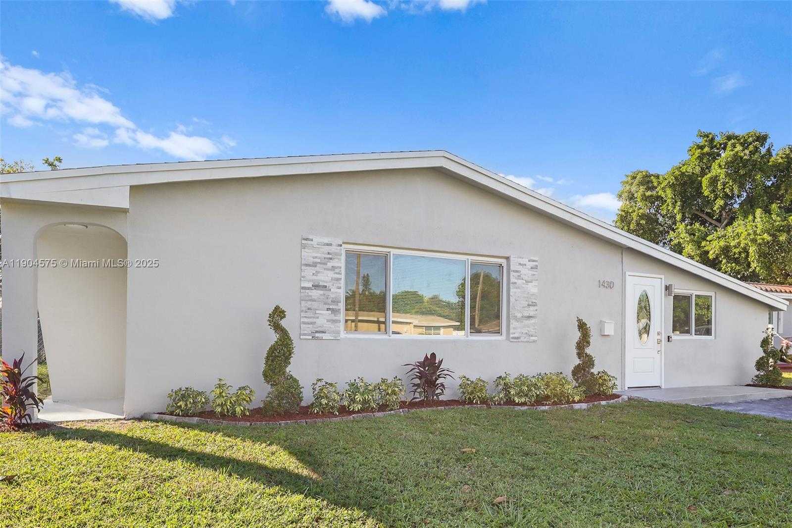 Small Image of 1430 NORTH 65TH AVE, Hollywood Number 9