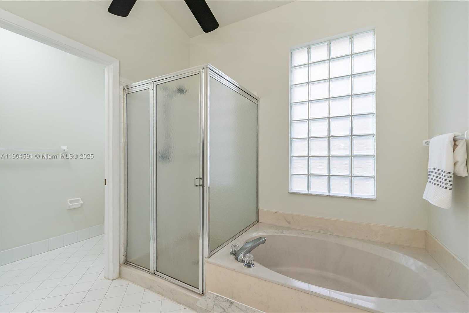 Small Image of 15750 NORTH WEST 16TH CT, Pembroke Pines Number 13