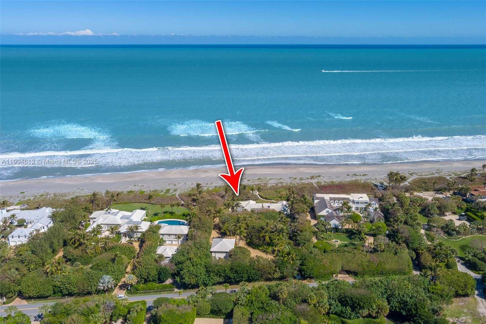 Small Image of 247 SOUTH BEACH RD, Jupiter Island Number 3