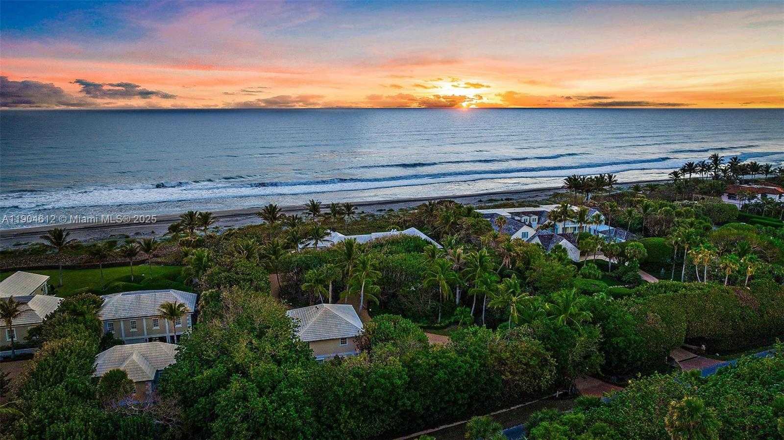 Small Image of 247 SOUTH BEACH RD, Jupiter Island Number 66