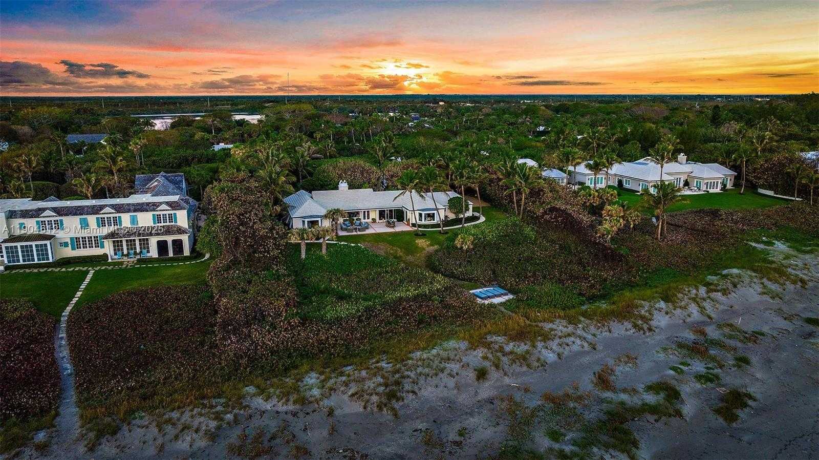 Small Image of 247 SOUTH BEACH RD, Jupiter Island Number 69