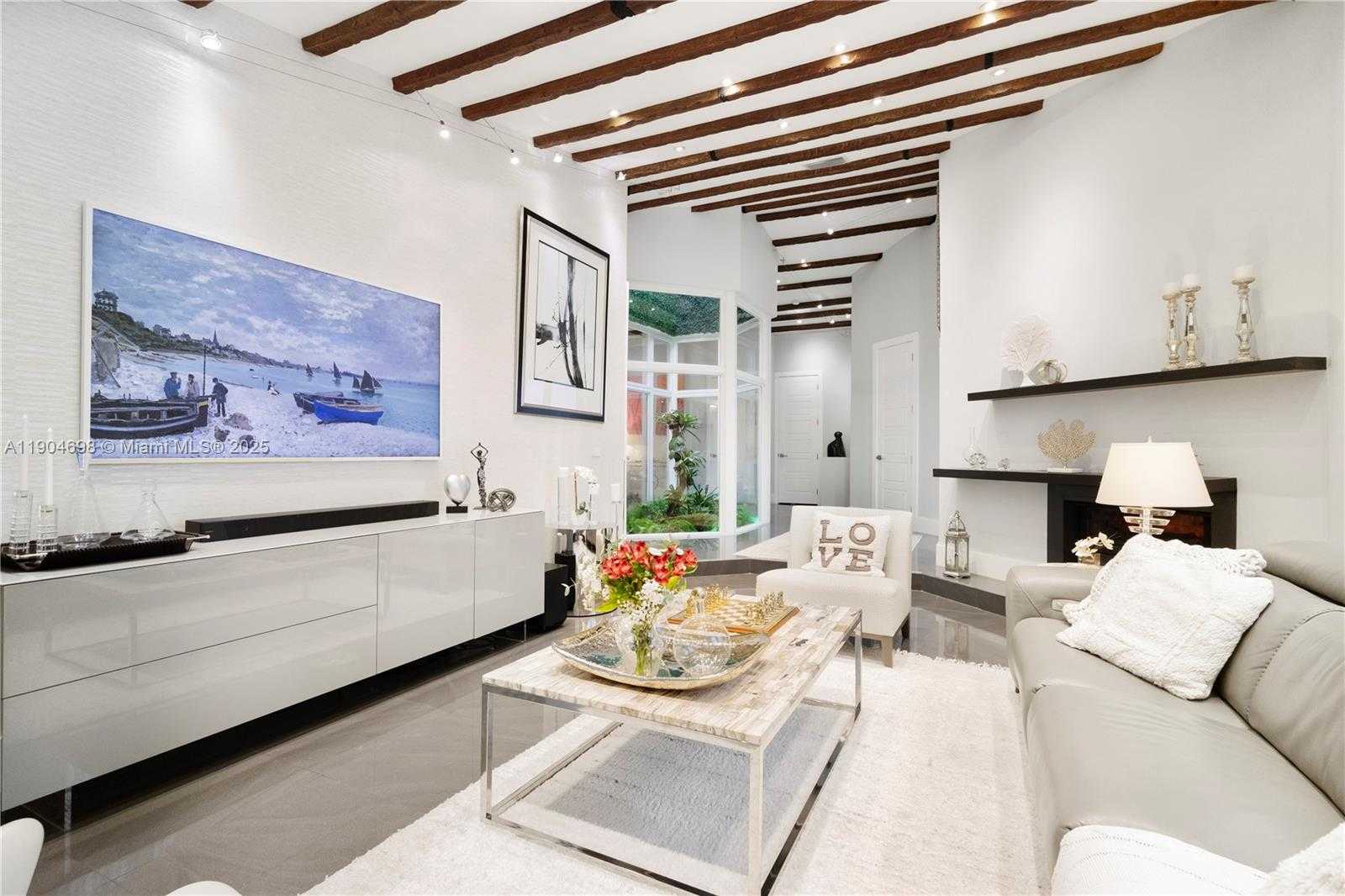 Small Image of 9320 NORTH WEST 48TH DORAL TER, Doral Number 11