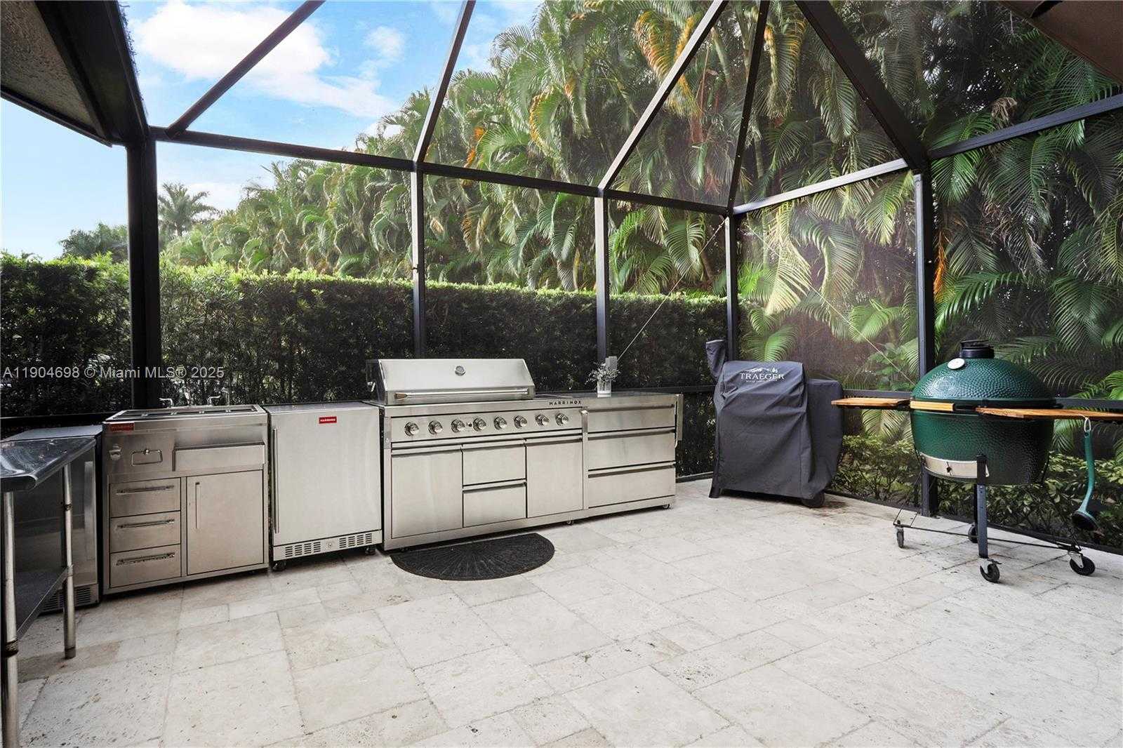 Small Image of 9320 NORTH WEST 48TH DORAL TER, Doral Number 12