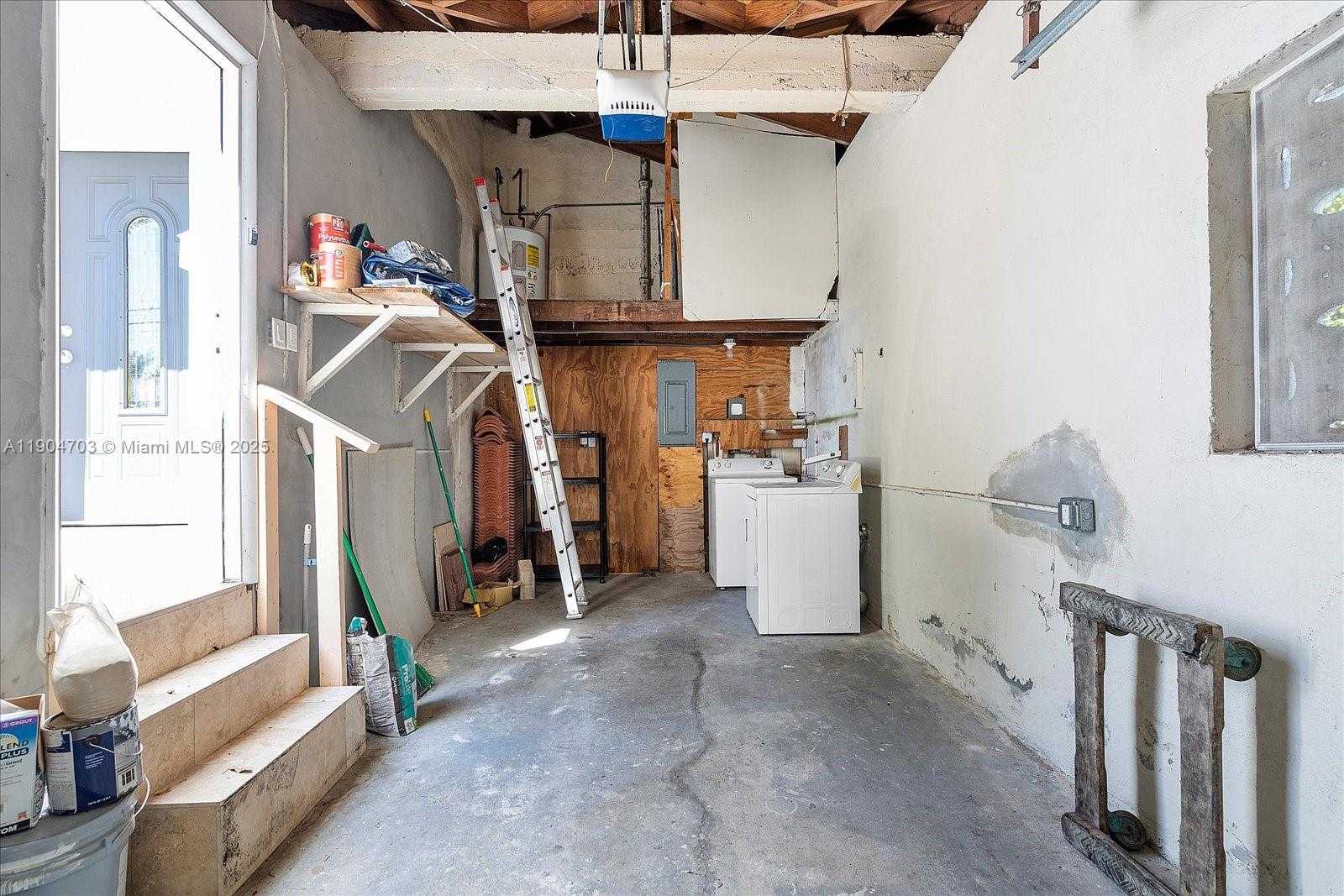 Small Image of 8826 EMERSON AVE, Surfside Number 25