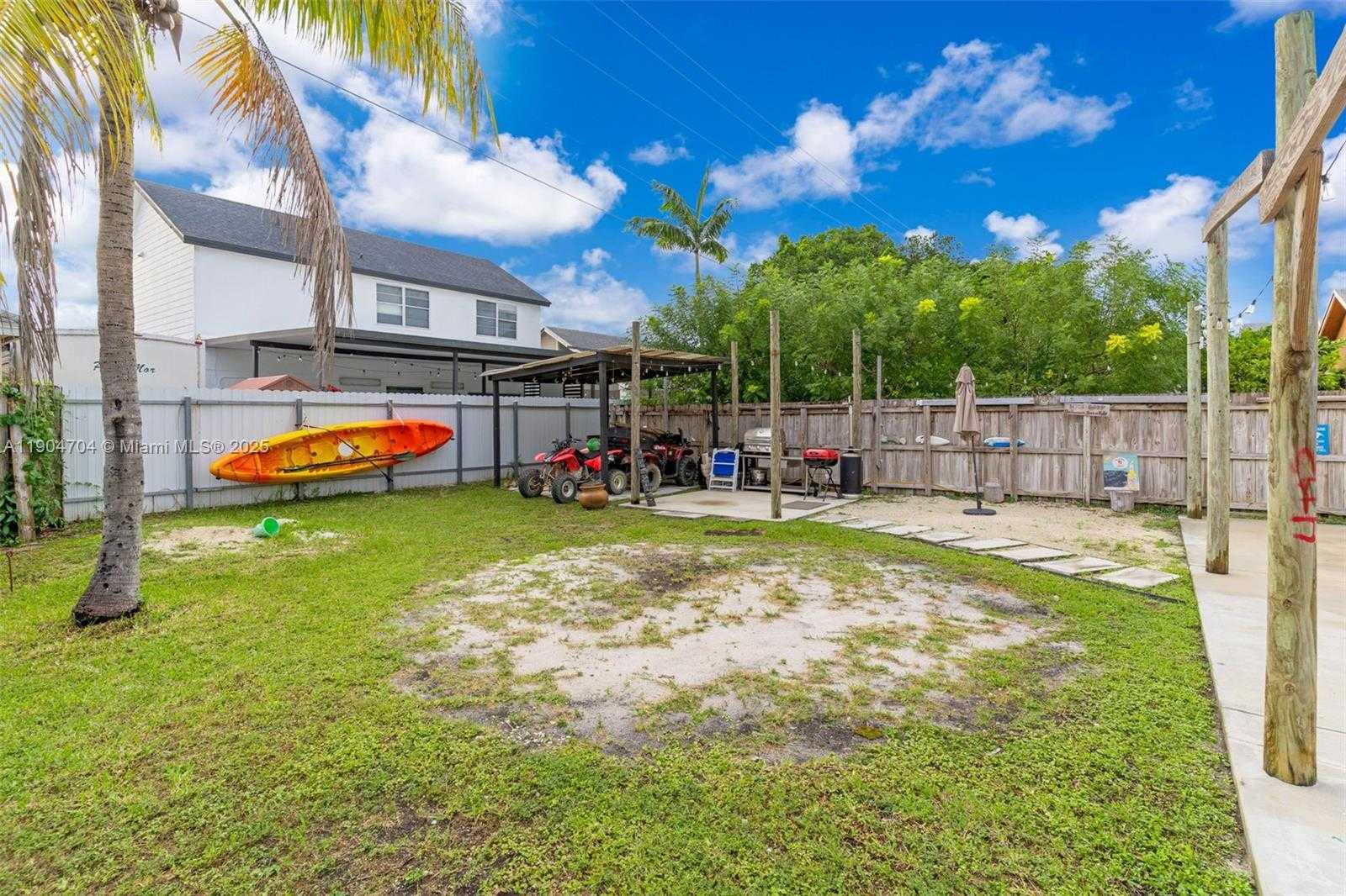 Small Image of 24938 SOUTH WEST 128TH PATH, Homestead Number 15