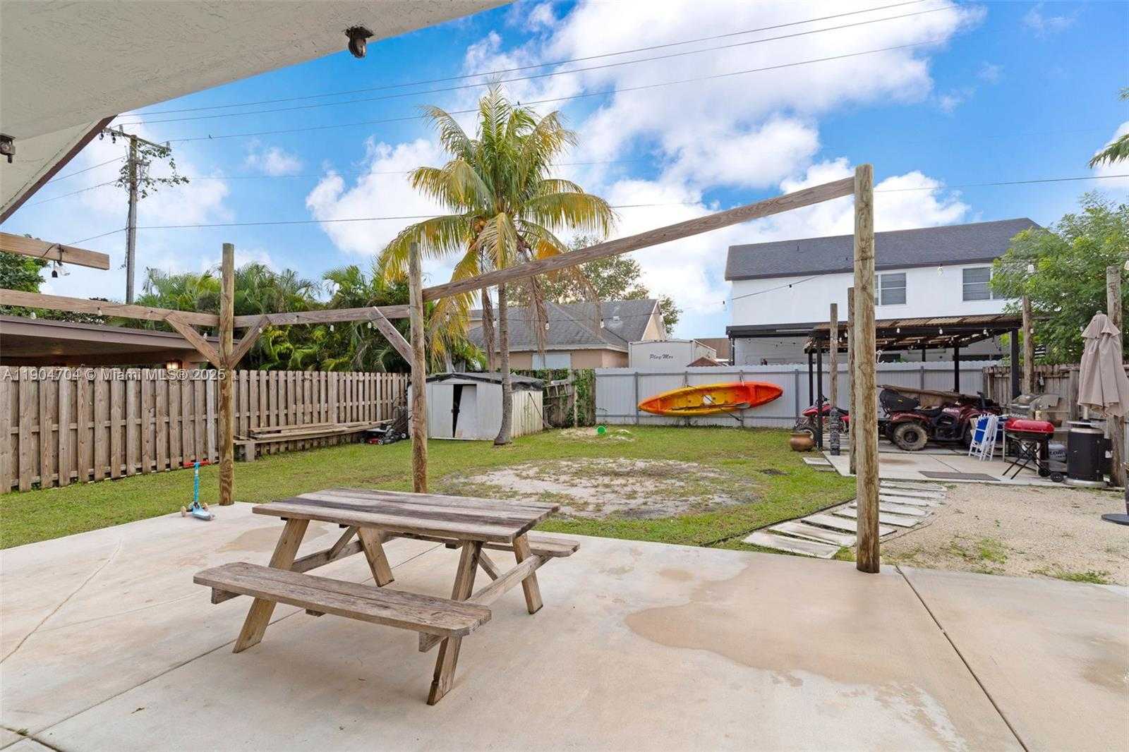 Small Image of 24938 SOUTH WEST 128TH PATH, Homestead Number 16