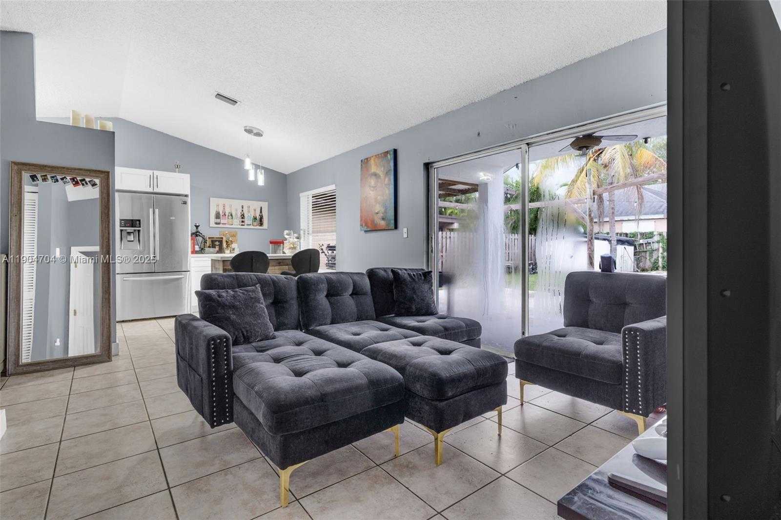 Small Image of 24938 SOUTH WEST 128TH PATH, Homestead Number 4