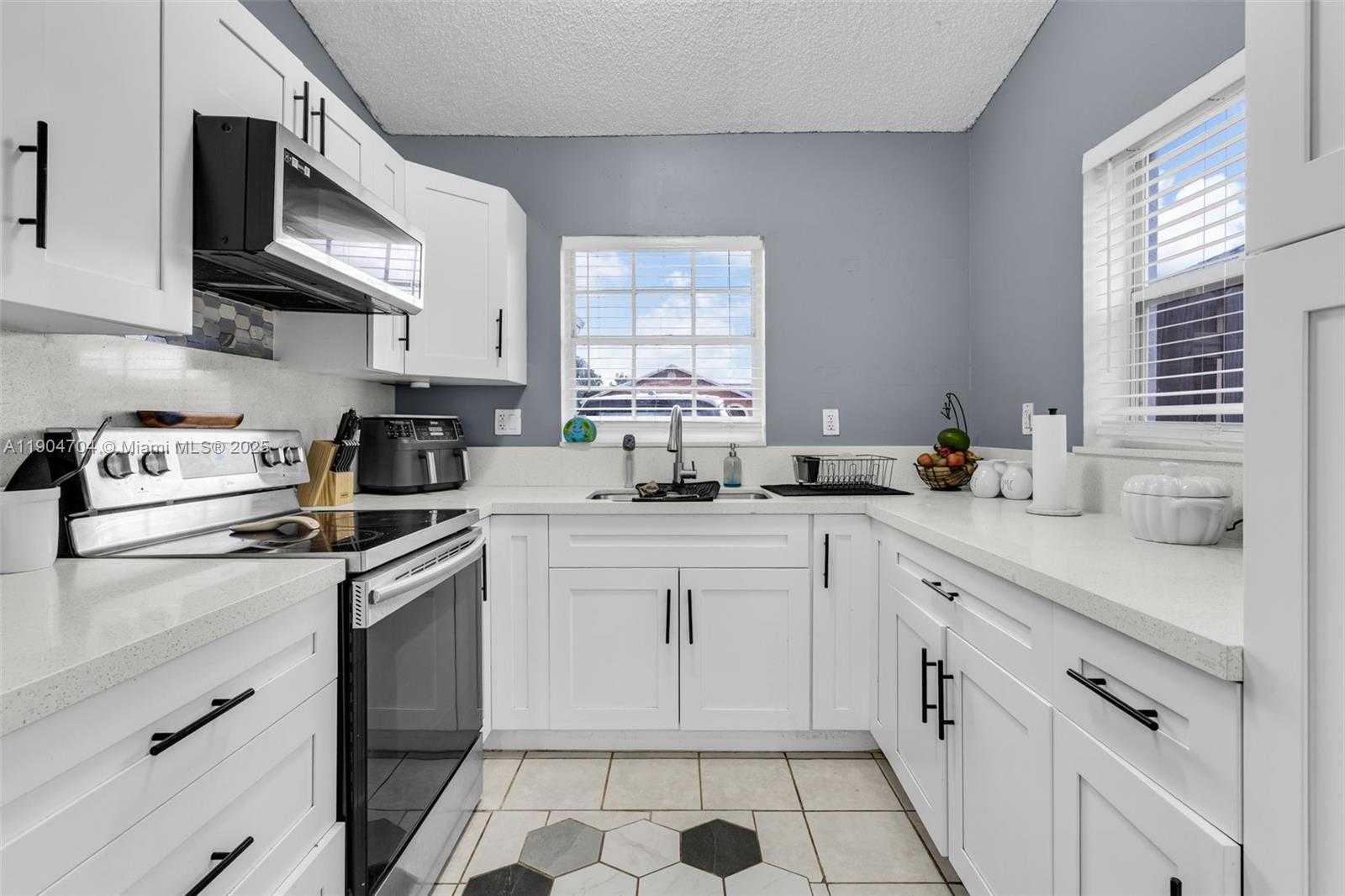 Small Image of 24938 SOUTH WEST 128TH PATH, Homestead Number 6