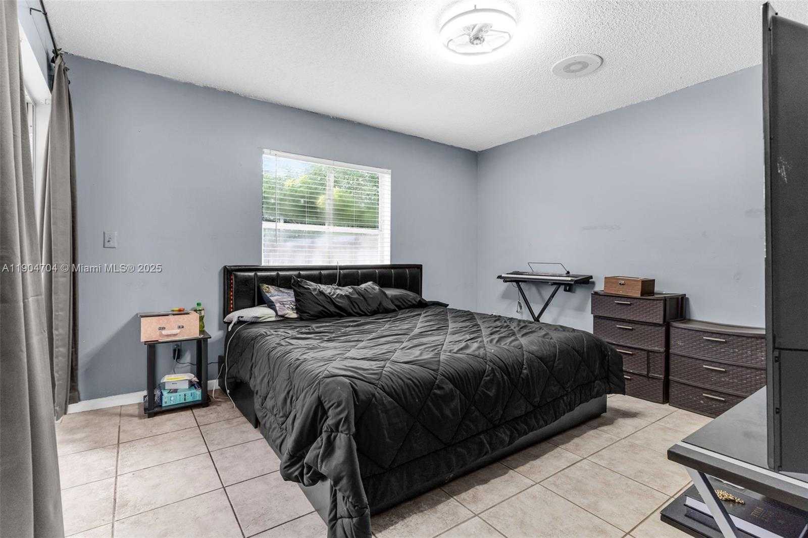 Small Image of 24938 SOUTH WEST 128TH PATH, Homestead Number 9