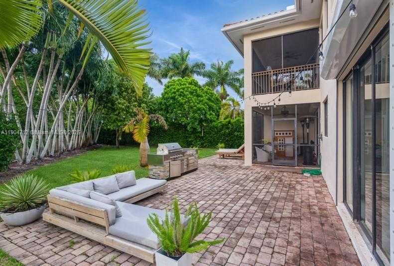 Small Image of 18704 SOUTH WEST 76TH CT, Cutler Bay Number 23