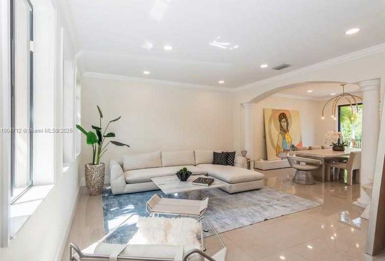 Small Image of 18704 SOUTH WEST 76TH CT, Cutler Bay Number 6