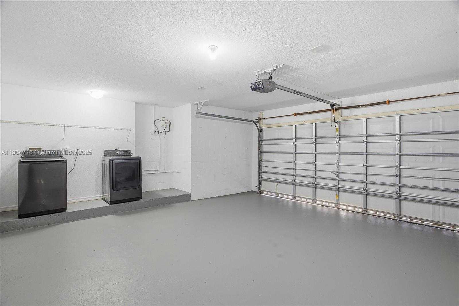 Small Image of 4628 SOUTH WEST 125TH LN, Miramar Number 16