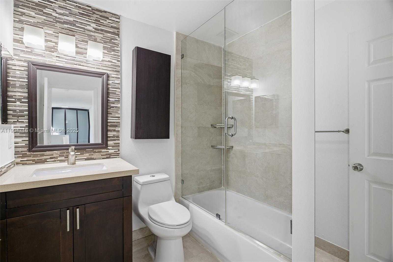 Small Image of 4628 SOUTH WEST 125TH LN, Miramar Number 34