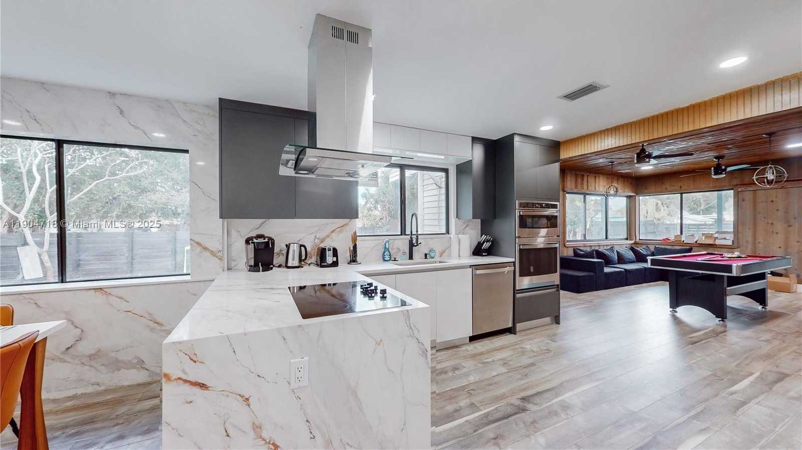 Small Image of 2525 GARFIELD ST, Hollywood Number 43