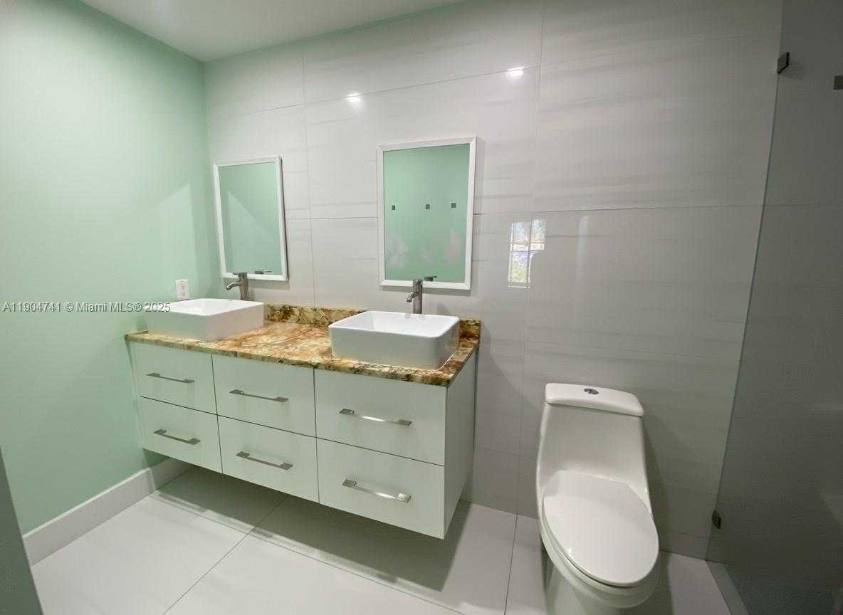 Small Image of 18916 RED CORAL WAY, Boca Raton Number 17