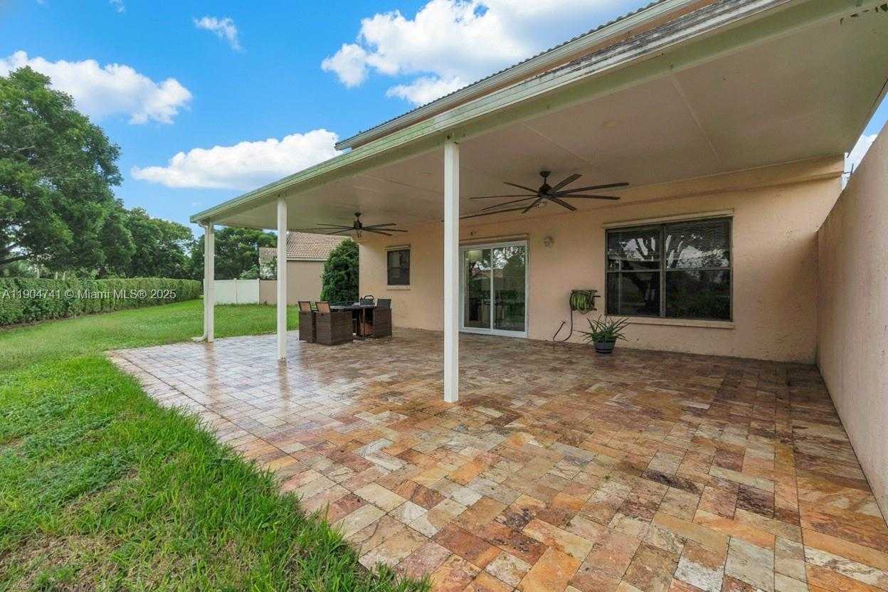 Small Image of 18916 RED CORAL WAY, Boca Raton Number 20