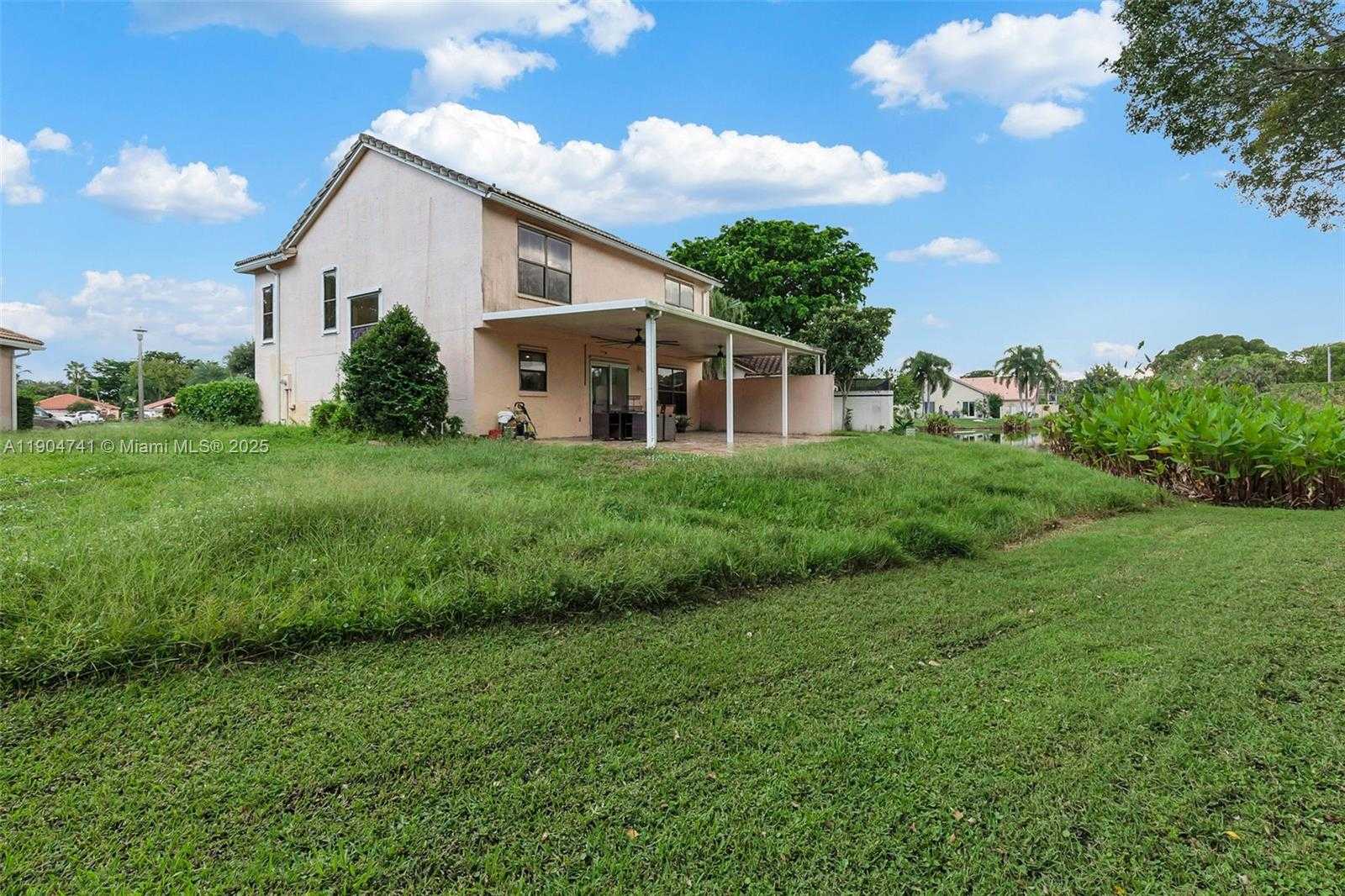 Small Image of 18916 RED CORAL WAY, Boca Raton Number 23