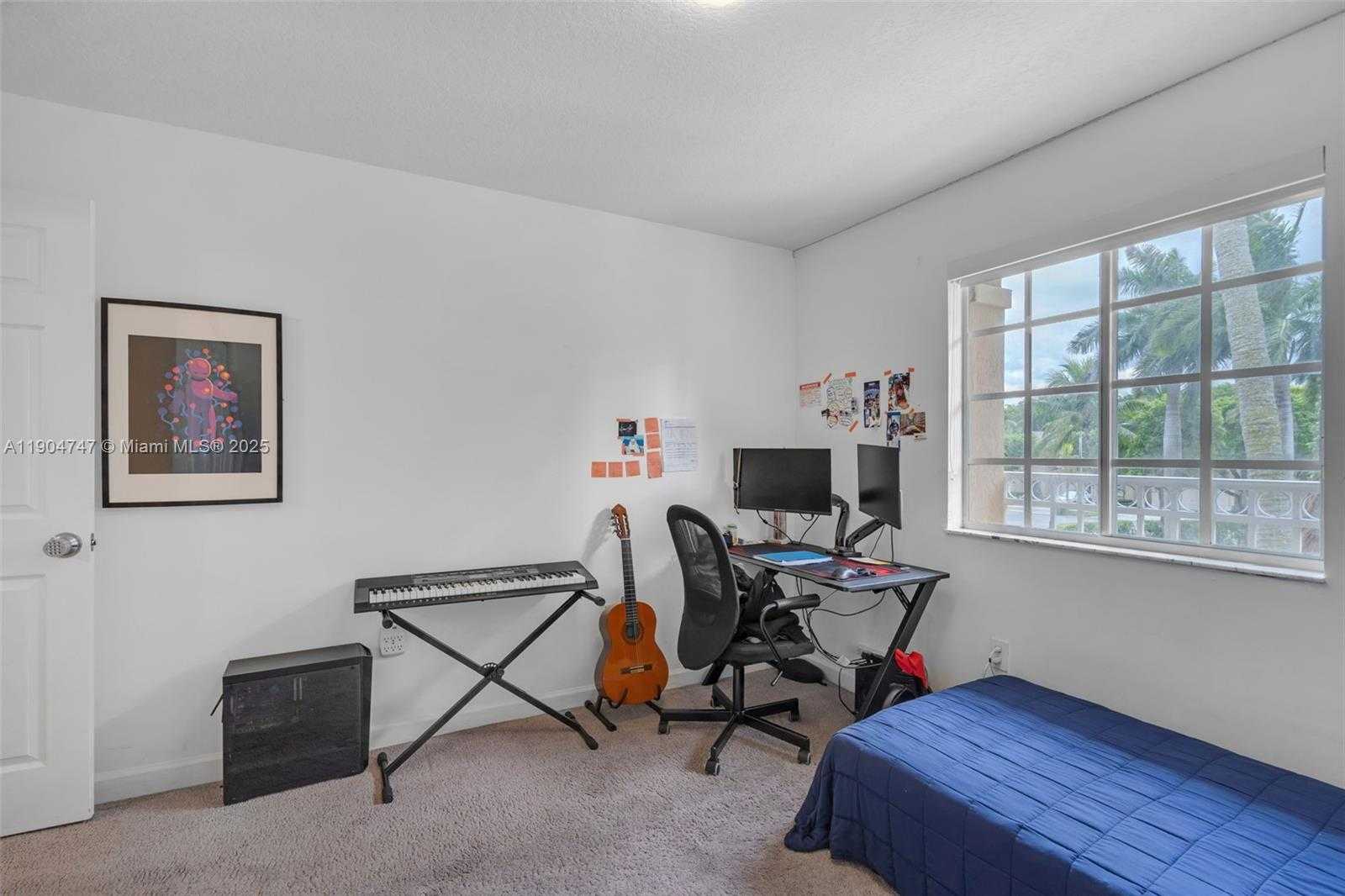 Small Image of 11451 NORTH WEST 68TH TER, Doral Number 26