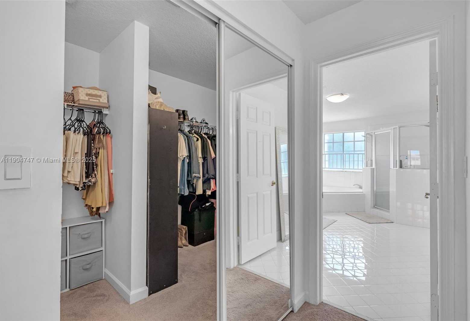 Small Image of 11451 NORTH WEST 68TH TER, Doral Number 30