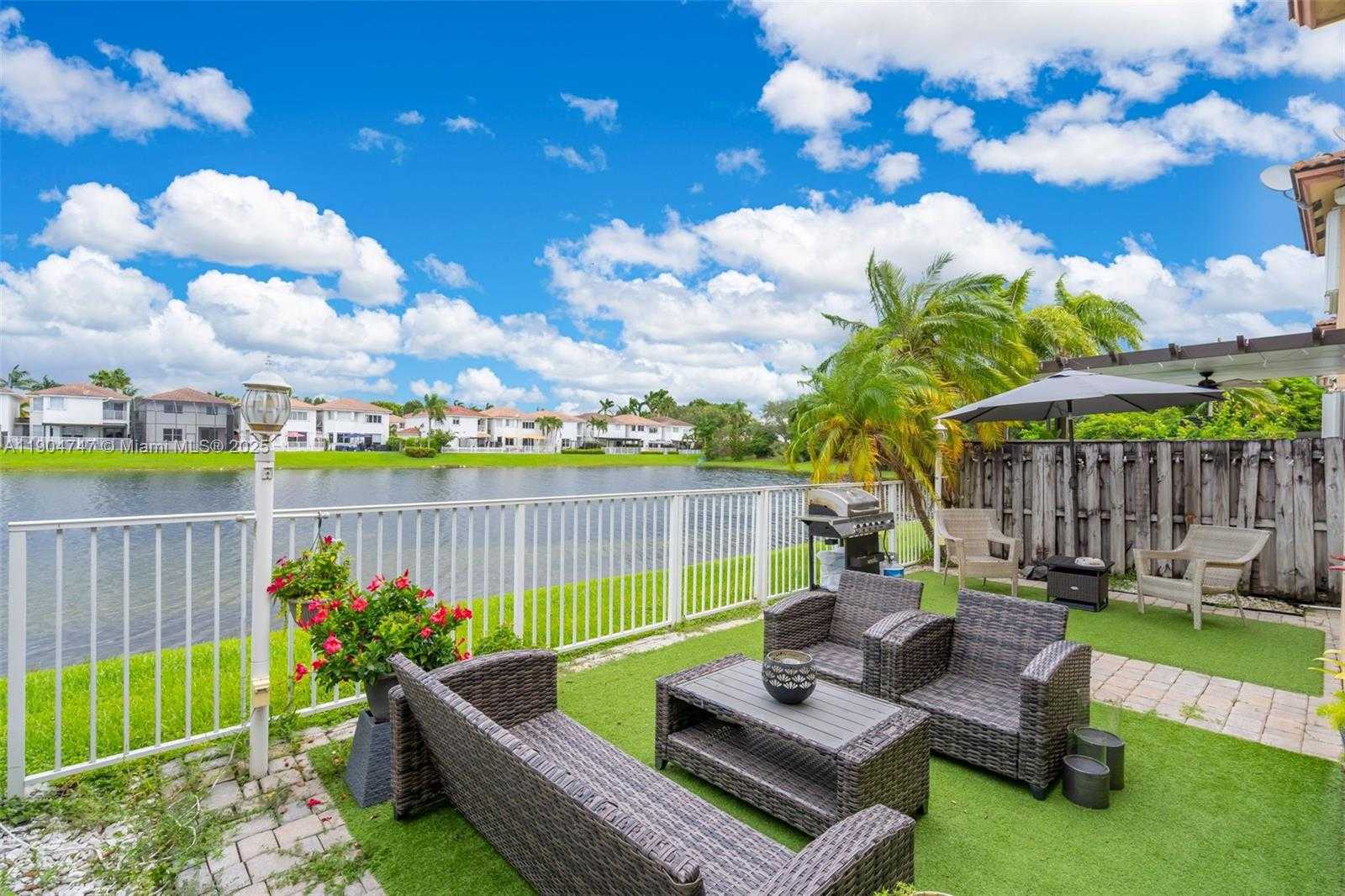 Small Image of 11451 NORTH WEST 68TH TER, Doral Number 35