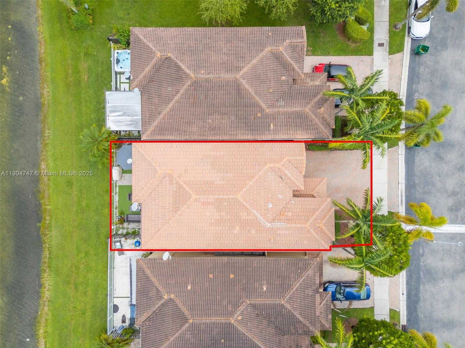 Small Image of 11451 NORTH WEST 68TH TER, Doral Number 46