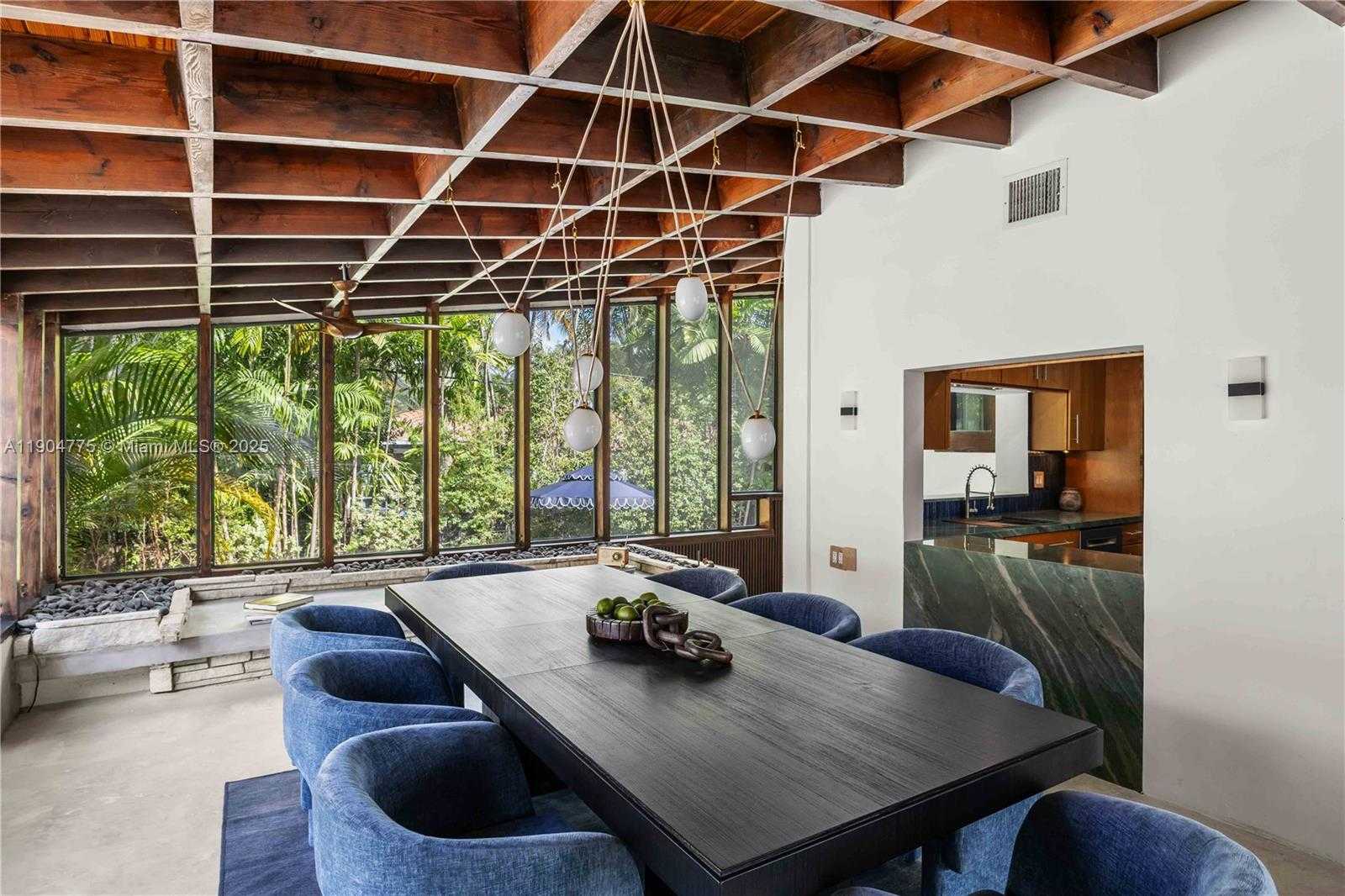 Small Image of 1071 NORTH EAST 85TH ST, Miami Number 13