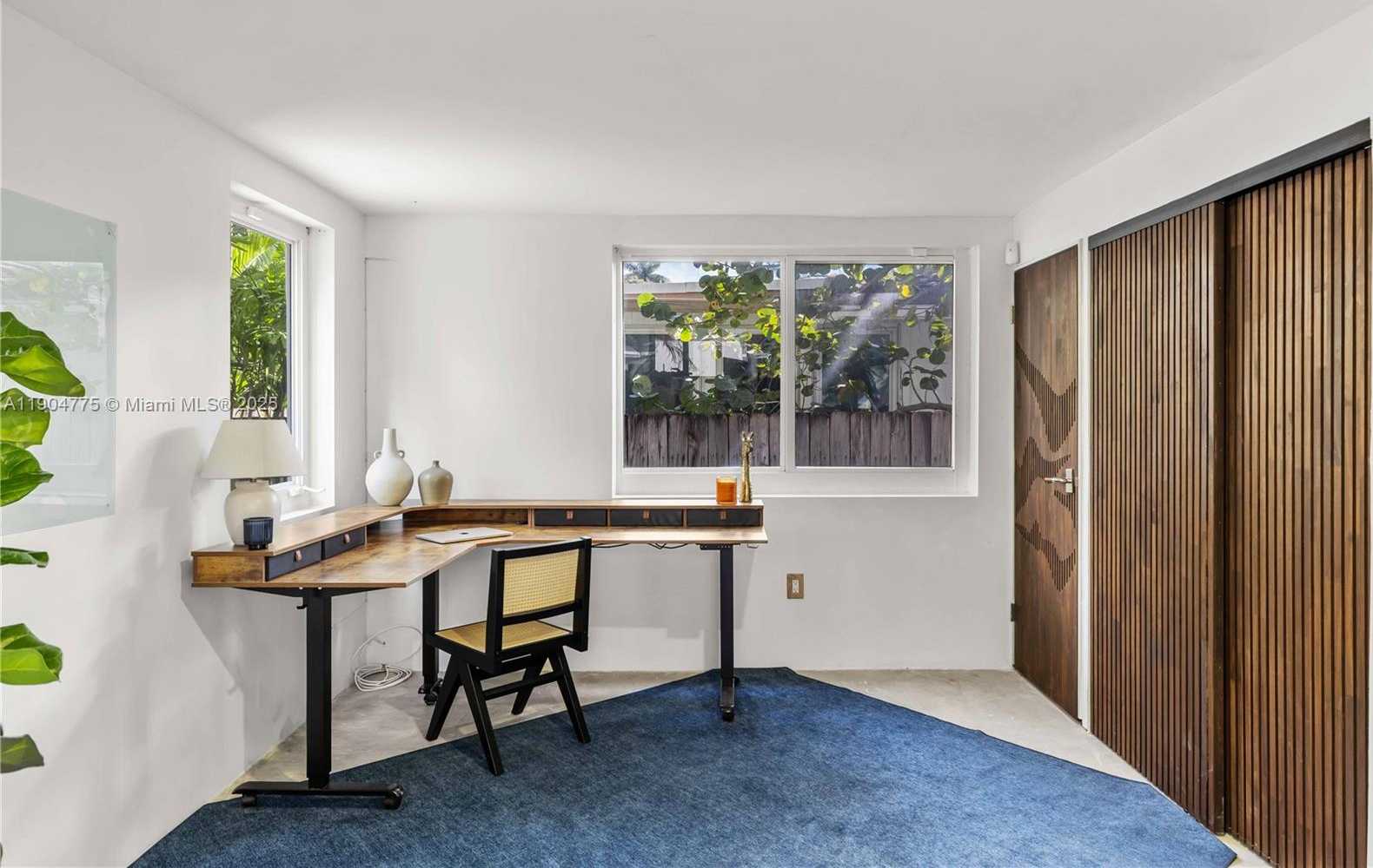 Small Image of 1071 NORTH EAST 85TH ST, Miami Number 19