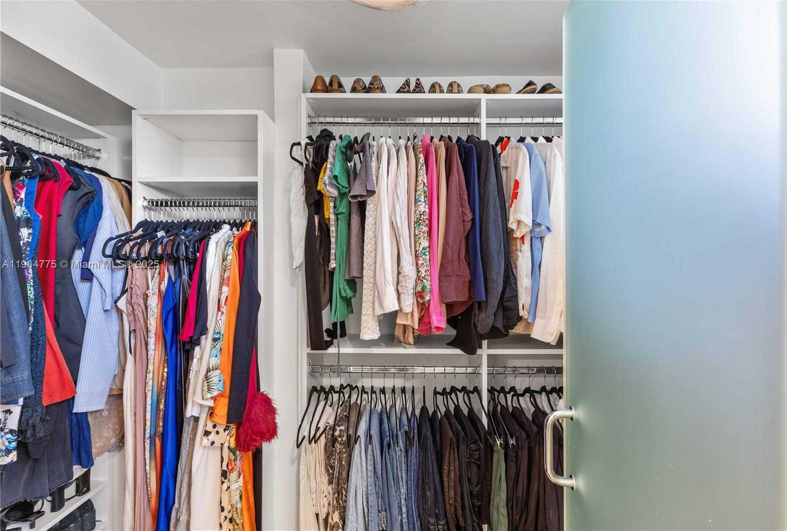 Small Image of 1071 NORTH EAST 85TH ST, Miami Number 25