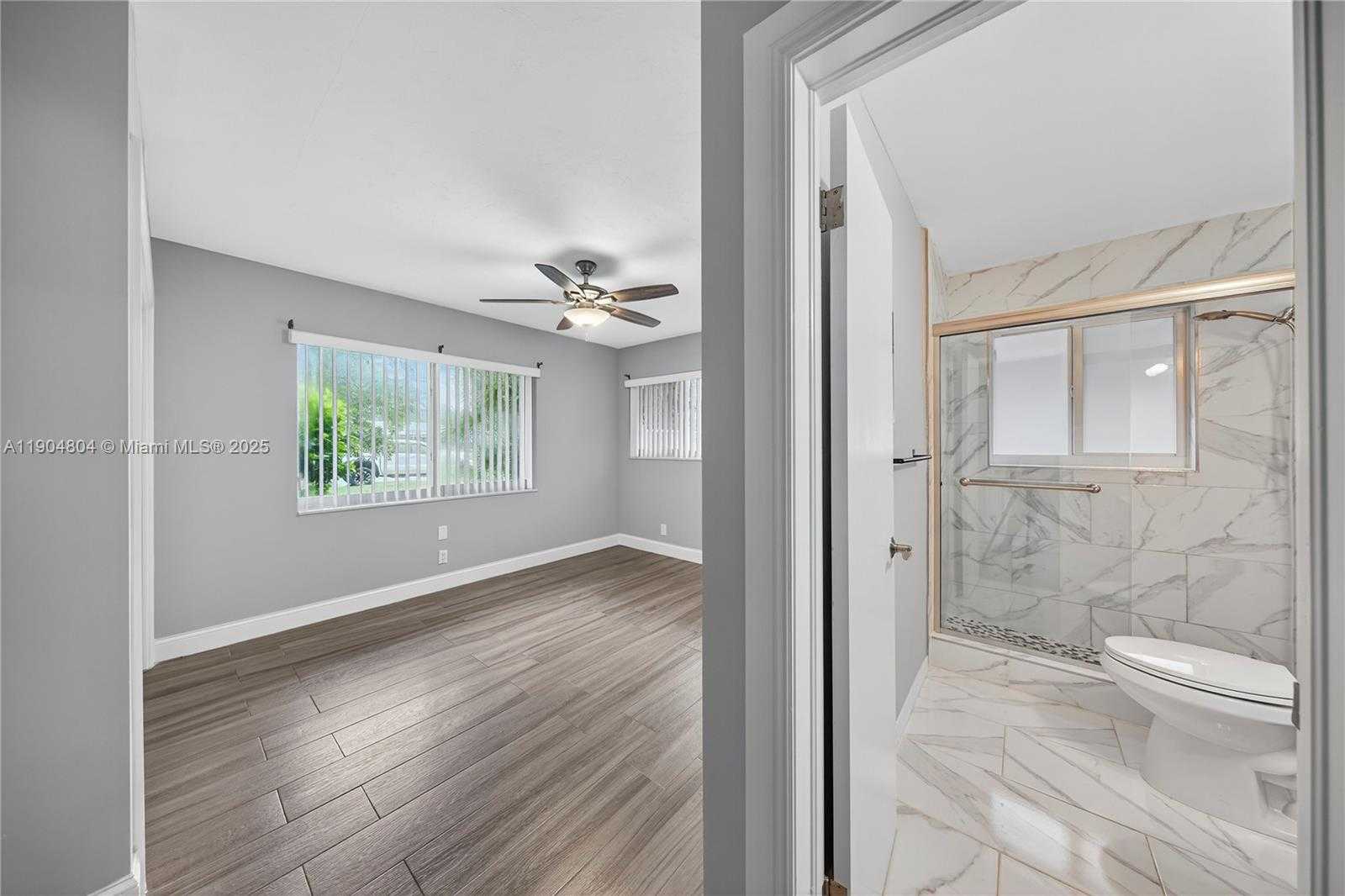 Small Image of 2801 CORAL SHORES DR, Fort Lauderdale Number 24