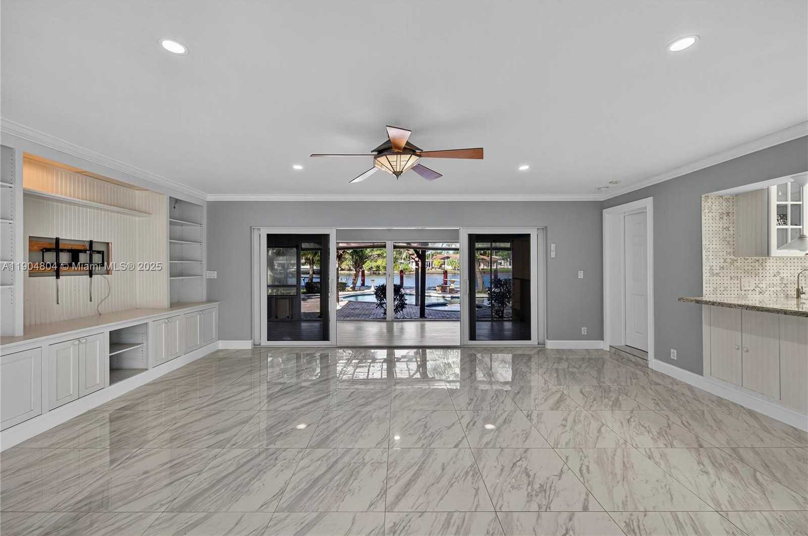 Small Image of 2801 CORAL SHORES DR, Fort Lauderdale Number 36
