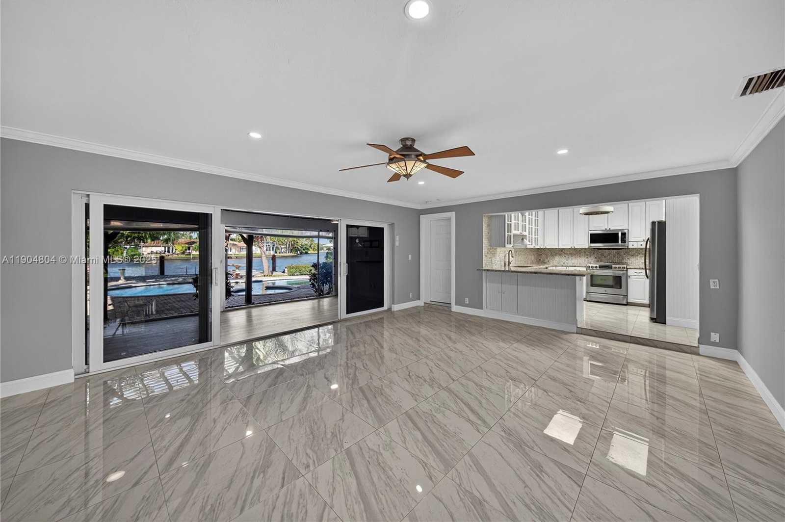 Small Image of 2801 CORAL SHORES DR, Fort Lauderdale Number 37