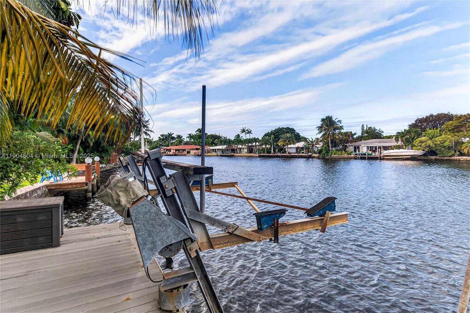 Small Image of 2801 CORAL SHORES DR, Fort Lauderdale Number 46