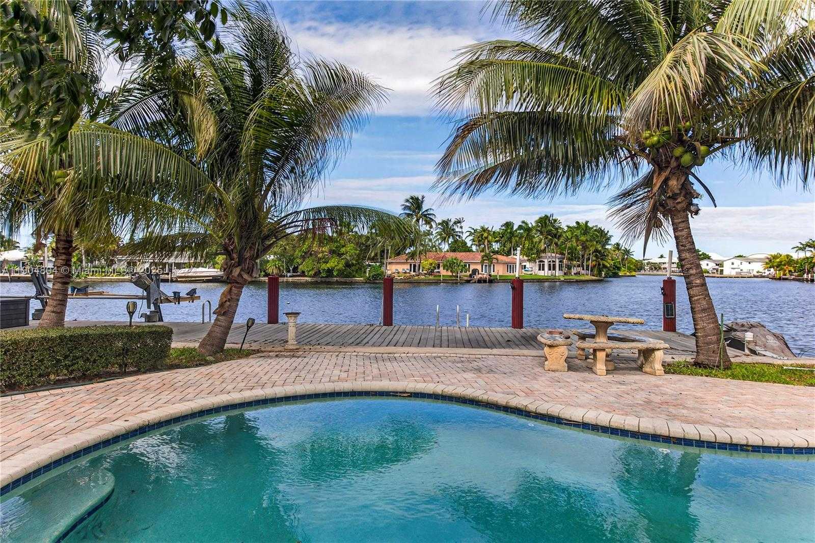 Small Image of 2801 CORAL SHORES DR, Fort Lauderdale Number 48