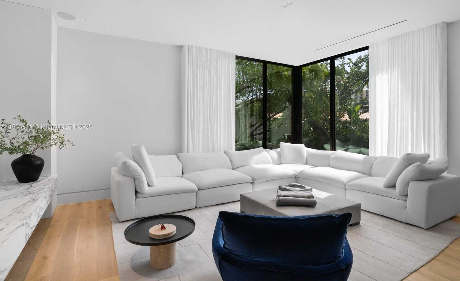 Small Image of 217 BAL CROSS DR, Bal Harbour Number 22