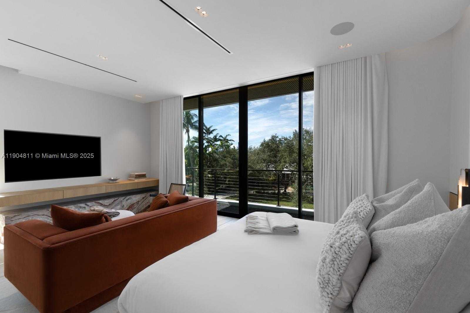 Small Image of 217 BAL CROSS DR, Bal Harbour Number 36