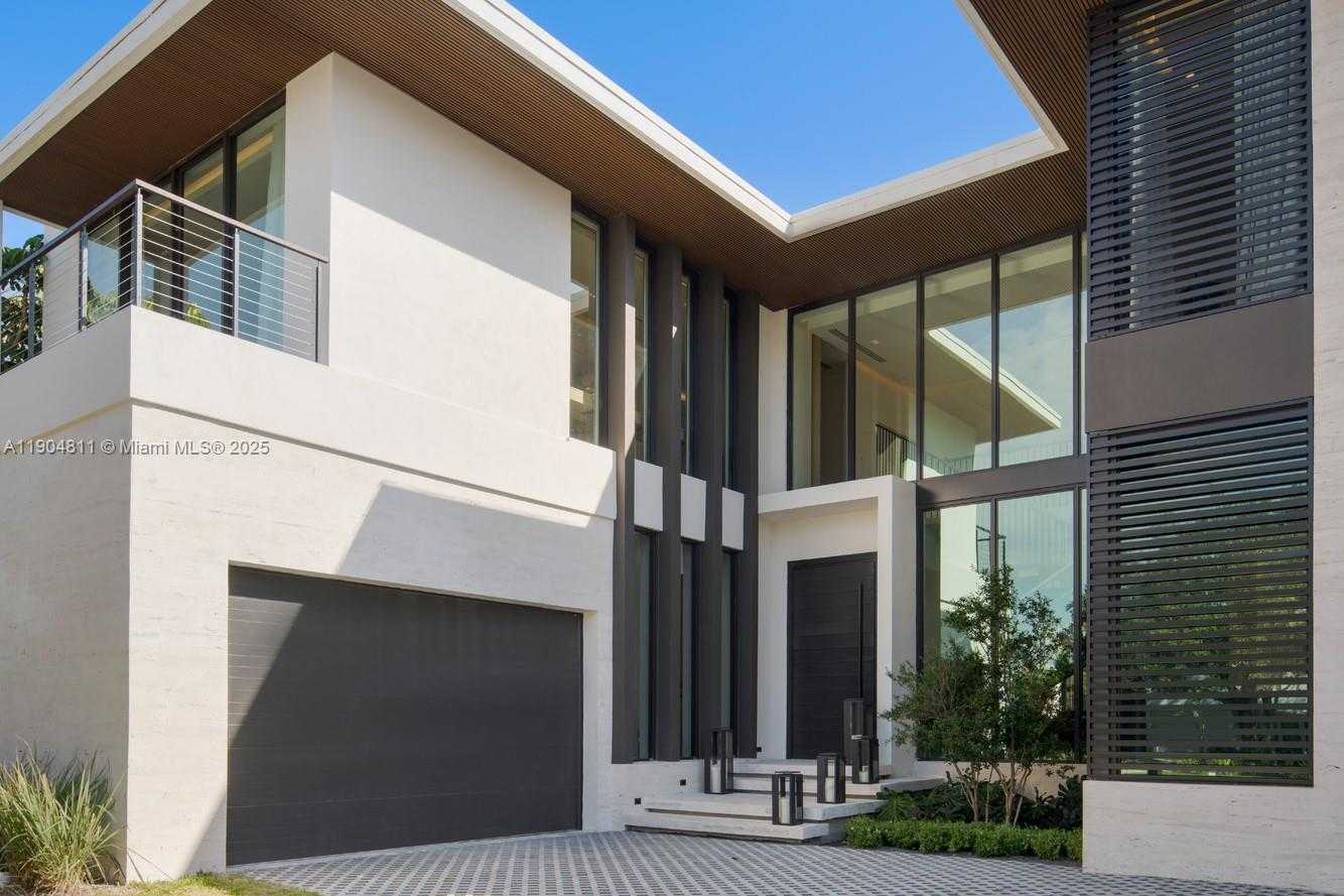 Small Image of 217 BAL CROSS DR, Bal Harbour Number 65