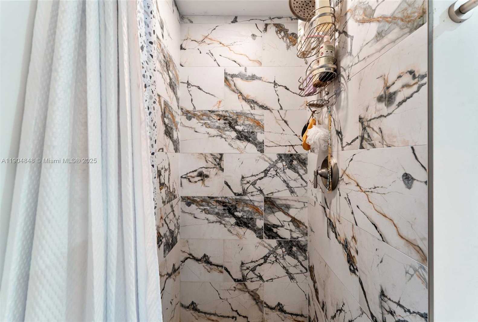 Small Image of 2020 DE SOTO DR, Miramar Number 12