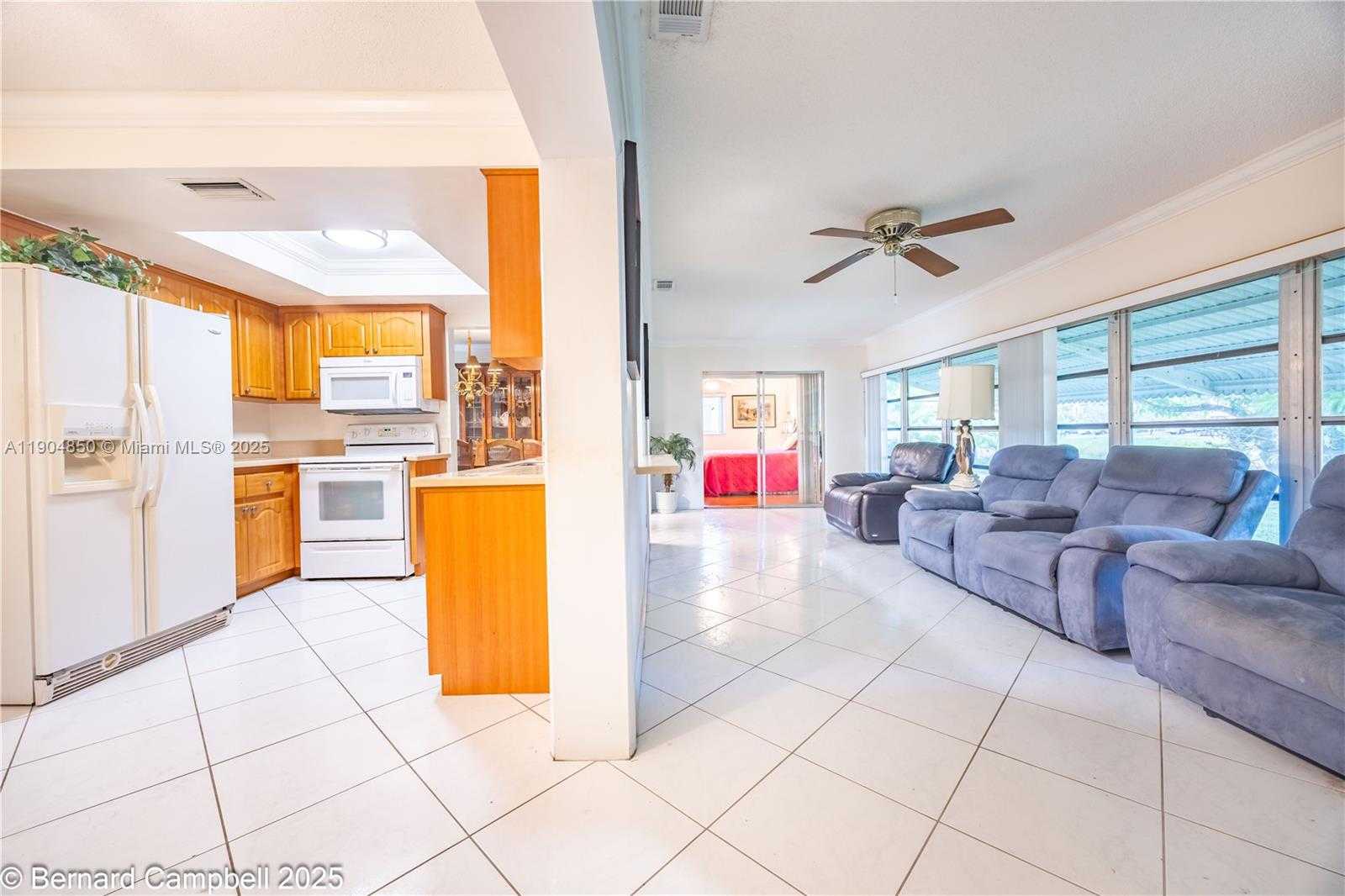 Small Image of 4808 NORTH WEST 49TH RD, Tamarac Number 17