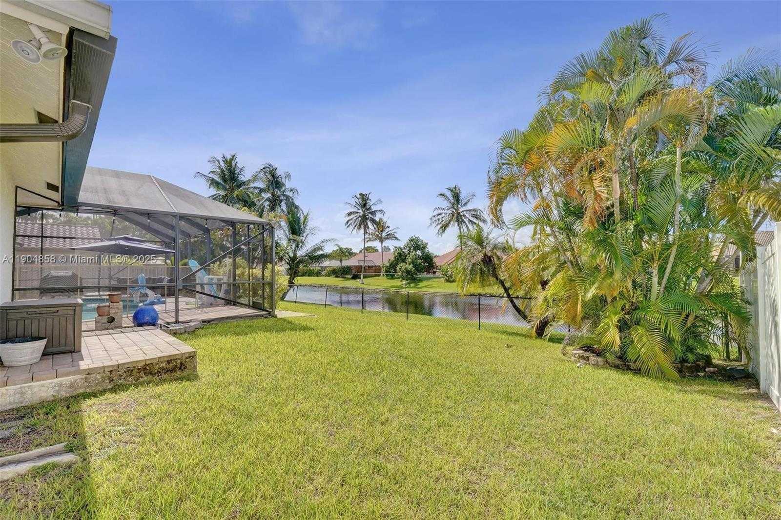 Small Image of 1501 NORTH WEST 99TH AVE, Plantation Number 38