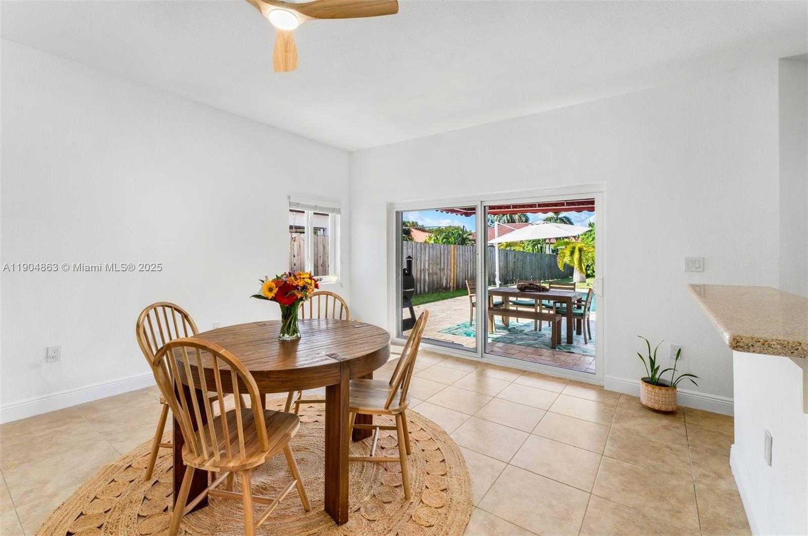 Small Image of 17080 SOUTH WEST 92ND CT, Palmetto Bay Number 11