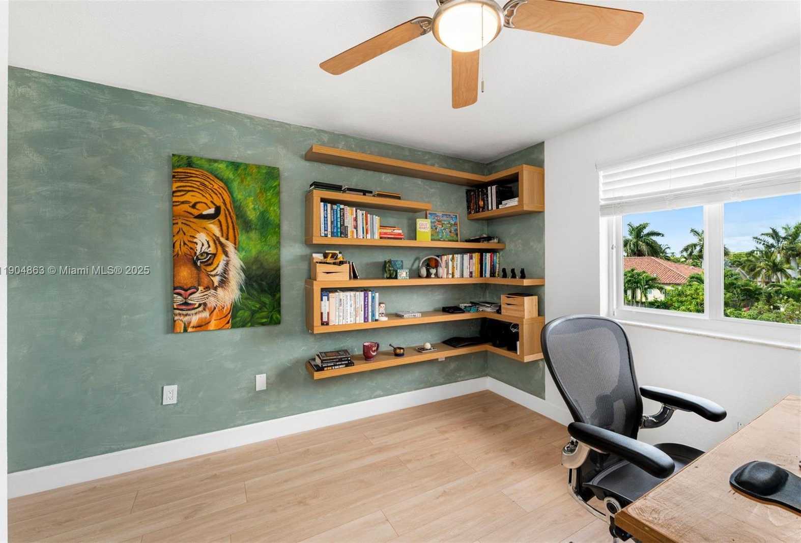 Small Image of 17080 SOUTH WEST 92ND CT, Palmetto Bay Number 29