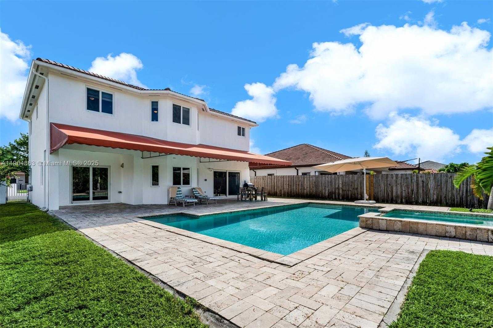 Small Image of 17080 SOUTH WEST 92ND CT, Palmetto Bay Number 35