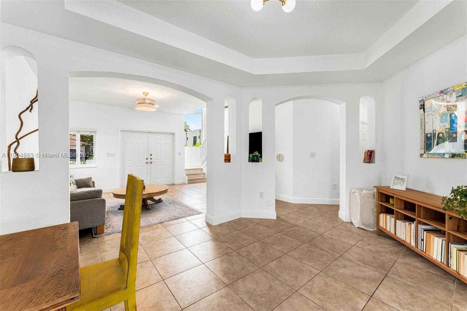 Small Image of 17080 SOUTH WEST 92ND CT, Palmetto Bay Number 7