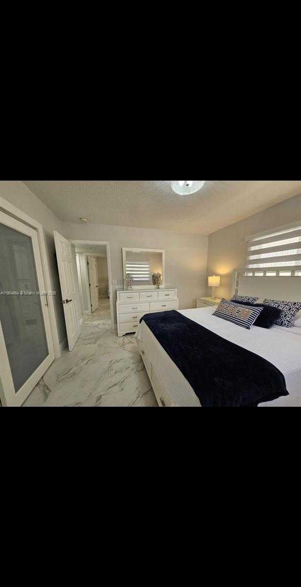 Small Image of 16 FISHERMANS TRL, Key Largo Number 12