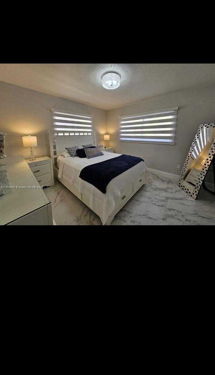 Small Image of 16 FISHERMANS TRL, Key Largo Number 13